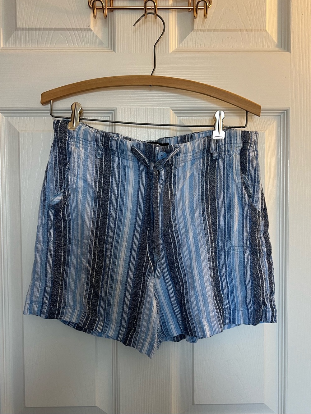 Linen Blend Blue Striped Shorts